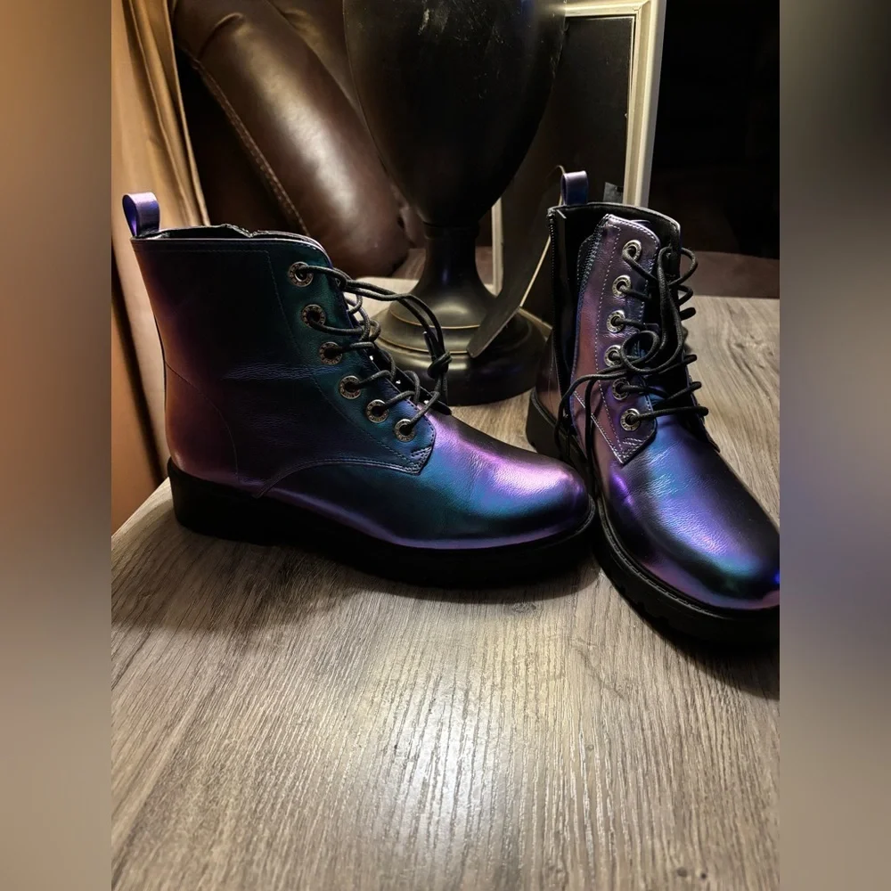Girls Sonoma Goods for Life Shimmering Lace-Up Combat Boots size 5 NWT